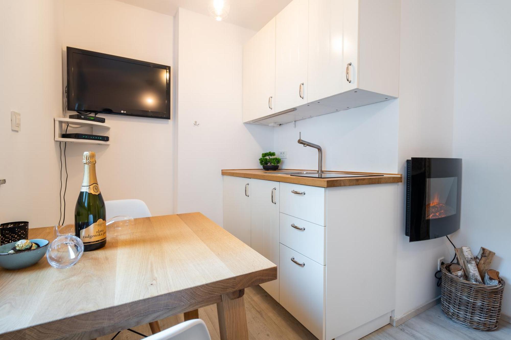 Apartment Loyd, Kranjska Gora - Studio المظهر الخارجي الصورة